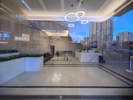 Nanping Fuchen International Hotel Отели рядом с достопримечательностью «Wolongwan Huahua World»