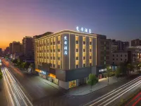 Fancy Hotel