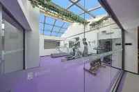 ELONG WG.INTL BEIJING SANLITUN