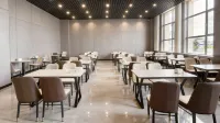 Lan Bo Chen Hotel （Wanda Plaza Branch） - parking