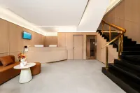 Aige Boutique Hotel (Shanghai Bund Great World Metro Station Branch) - Pysäköinti