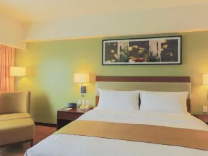 Holiday Inn & Suites Makati