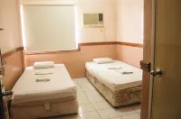 奧爾莫克GV 飯店