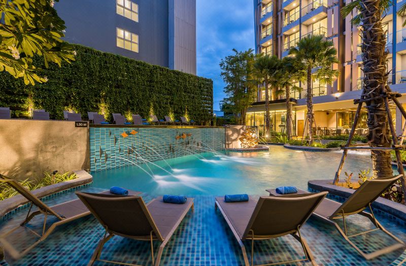 Hotel Amber Pattaya photo 2