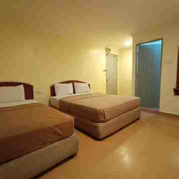 OYO 89641 Best Lodge Rooms