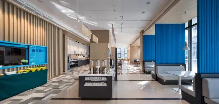 Holiday Inn Express Shenzhen Haiyuan City Отели рядом со станцией Pinghu Railway Station