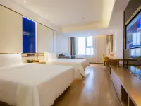 Xingchi Hotel (Xi'an Bell and Drum Tower Wulukou Subway Station) Hotels near Daming Palace Site Park