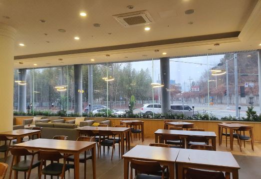 창원 호텔 전경 2