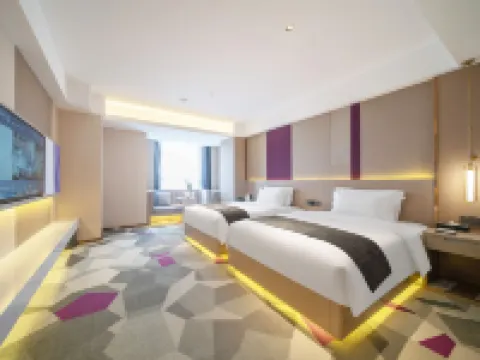 Lifeng Hotel (Pingnan financial investment building)