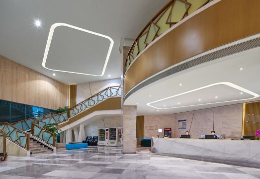 바이룩 호텔 로비