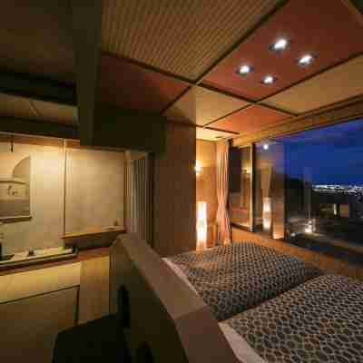 滝元館遊季の里 Rooms