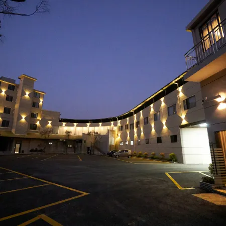 Yijia Hotel (Changting Tengfei Branch) Отели в г. Чантин