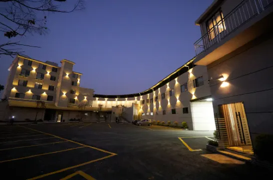 Yijia Hotel (Changting Tengfei Branch)