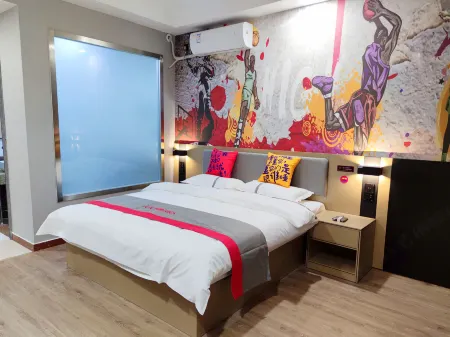 Junyi Chain Hotel (Zaoqiangying Passenger Transport Station) Отели в г. Чжаосян