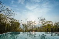 Yueshang Xiaolu | Mountain Forest Cloud Sea Snowfield Vacation Boutique Stay (Anji Jiangnan Tianchi)