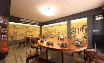 Xianju Xiangye Hanshe Inn (Shenxianju Tourist Center Branch)