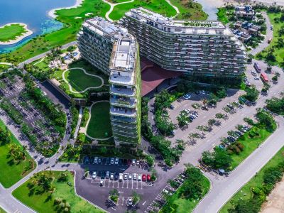 Forest City Golf Hotel
