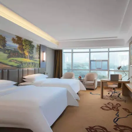 Vienna Hotel (Xinxian store) Hotels in Xin County