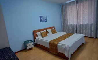 Poolside Tree Theme Homestay