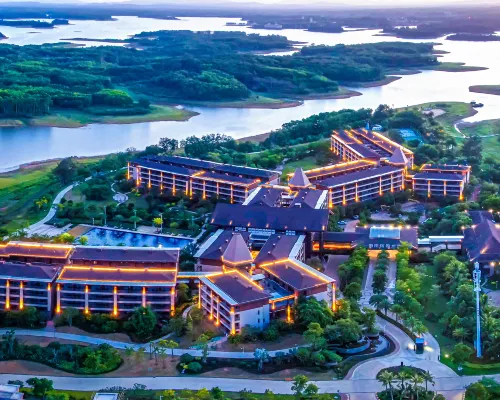 Noble Lake Hotel  Hainan Hotels in Ding'an