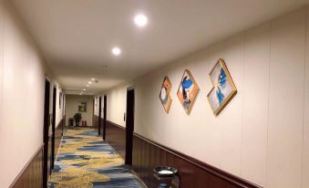Wannian Yi Jiangnan Theme Hotel