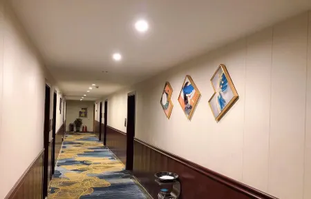 Wannian Yi Jiangnan Theme Hotel Отели в г. Ваньнянь