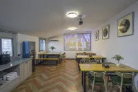 Home Inn Subai Cloud Hotel (Lishui High Speed Railway Station Jiefang Street Store) - sarapan