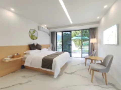 Jian Ning Lianhai Yujia  Holiday Hotel