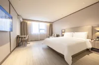 HanTing Hotel (Shangcai) - parking