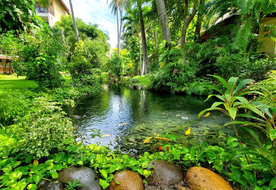 3. 뱀부 빌리지 비..