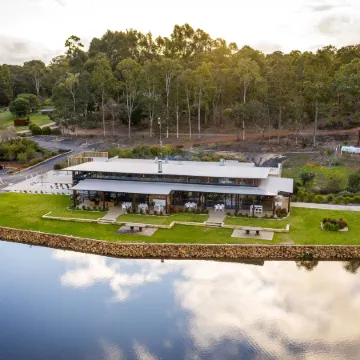 Eight Willows Retreat