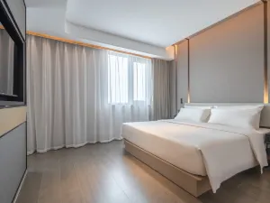 Taizhou Old Street Maoye Tiandi Atour Hotel