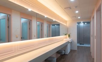 Brosis Hotel
