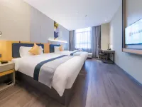 Homeinn Selected Hotel (Kunming Huazhicheng) Hotels near Guandu