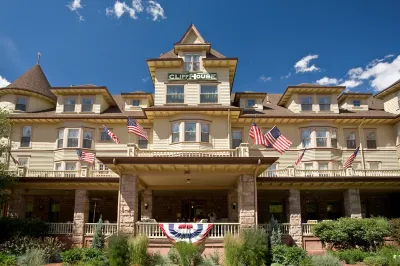 Cliff House at Pikes Peak Отели в г. Каскейд-Чипита Парк