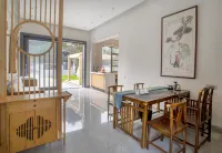 Baiyundu Light Luxury Meisu B&B - 2-Star