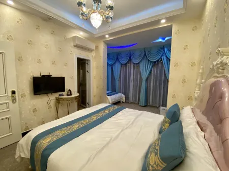 Linyue Homestay Отели рядом с достопримечательностью «Red Army Push Forward Division Monument»