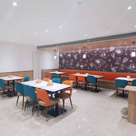 HanTing Hotel (Baoji Tiyuchang Shibahe Xinjie Pedestrian Street)