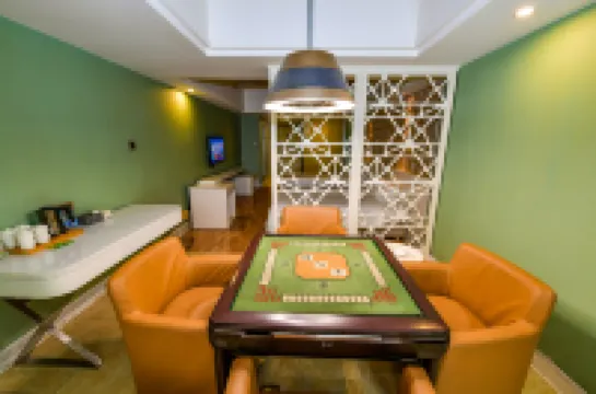 Caizhi International Hotel