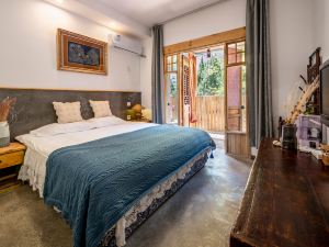 Lixian Banxia Sunny Boutique B&B