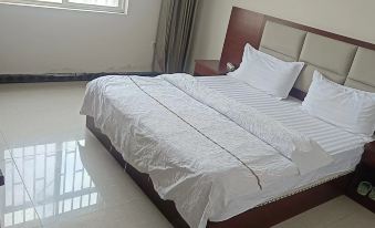 Yuanbo Hotel (Anning Yunkangcun Shop)