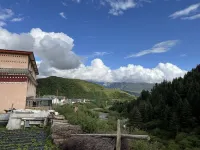 Home and lodging in Songpan sorangzhaxi - con vista montagne