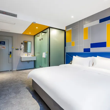 7 Days Inn (Xishui Shangchang Runda Shopping Center,