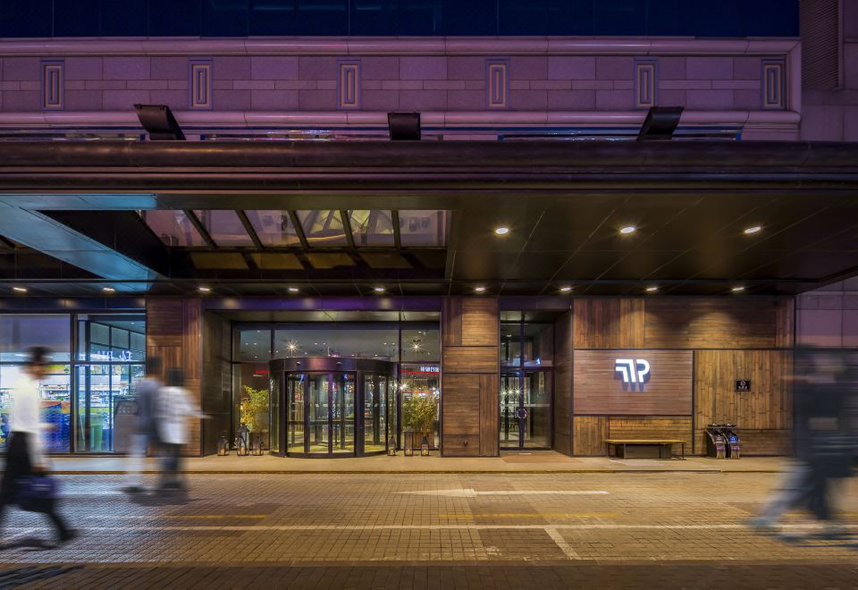 2. 뉴 월드 베이징..