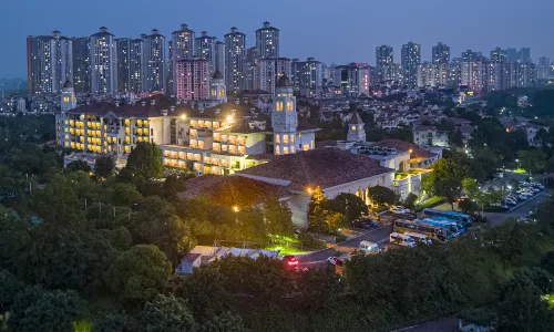 Chongqing Changshou Biguiyuan Phoenix Hotel