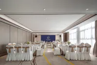 Hechi Yueyue Hotel (Vocational Education Center Branch) - Business