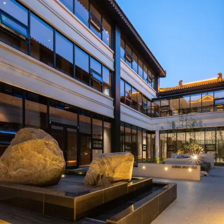 The GiorgioMorandi Hotels (Tanguo Ancient City)