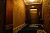 Shenglong Business Hotel (Hohhot Jinchuan Development Zone University of Technology Branch)