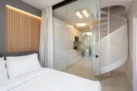 LUX & EASY 雅典市中心公寓 - 4星級