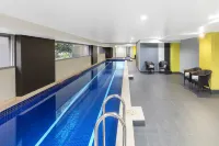 Meriton Suites Zetland - Romantic